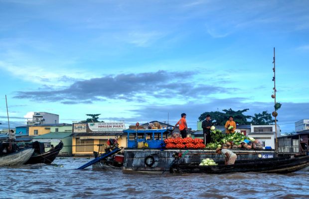 Cai Rang floating market